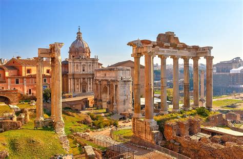  Rome - A Historical Epic That Will Transport You To Ancient Times and Blow Your Mind With Its Intriguing Political Schemes!